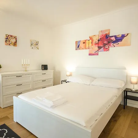 Orfeo Apartmán *